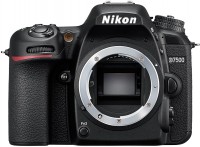 Купити фотоапарат Nikon D7500 body  за ціною від 33250 грн.