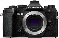 Купить фотоаппарат Olympus OM-D E-M5 III body  по цене от 45447 грн.