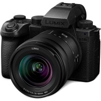 Купить фотоапарат Panasonic DC-S5 IIX kit 20-60: цена от 116250 грн.
